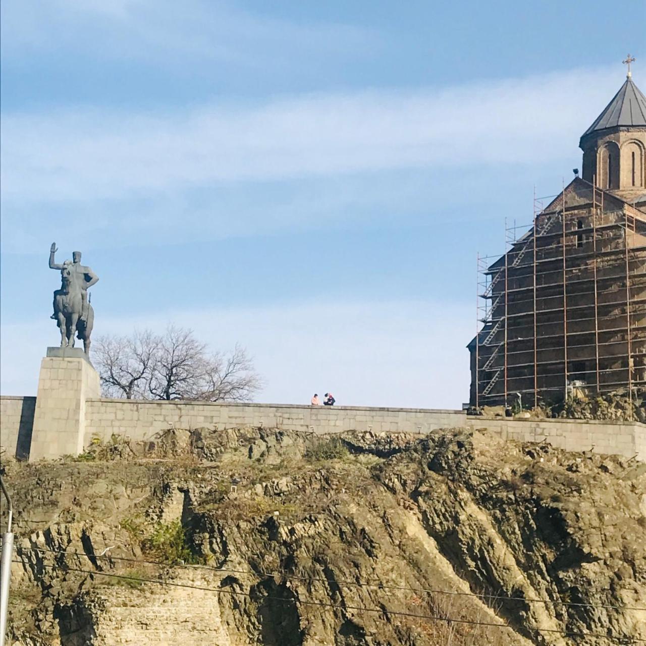 Epic Meidan Hotel Tbilisi Exterior foto